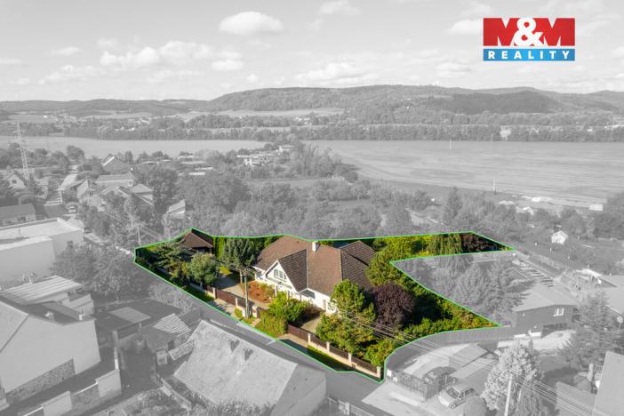 Prodej rodinného domu, Hradčany, Luční, 377 m2