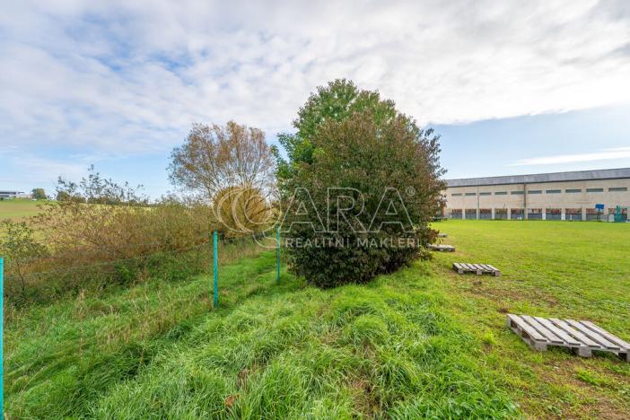 Prodej komerčního pozemku, Rosice, 3658 m2