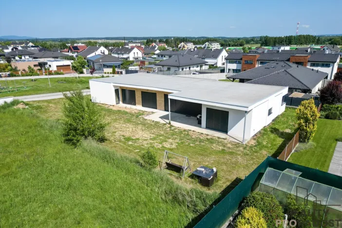 Prodej rodinného domu, Včelná, Jiřičkova, 208 m2