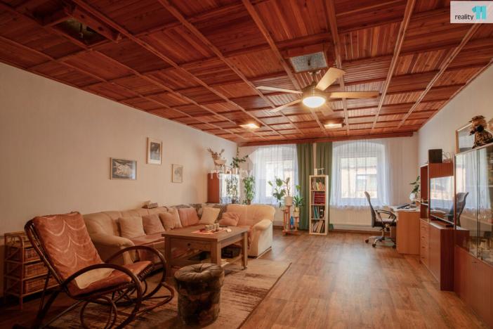 Prodej rodinného domu, Žebrák, Pražská, 220 m2