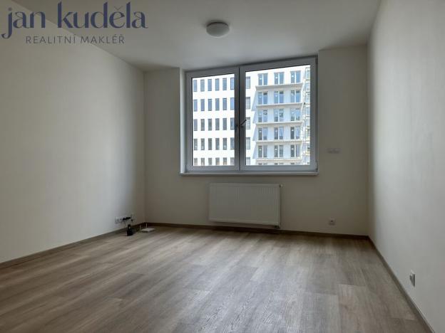 Pronájem bytu 1+kk, Brno, Placzkova, 27 m2