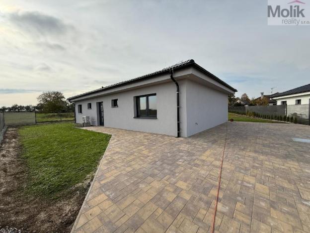 Prodej rodinného domu, Pesvice, 107 m2