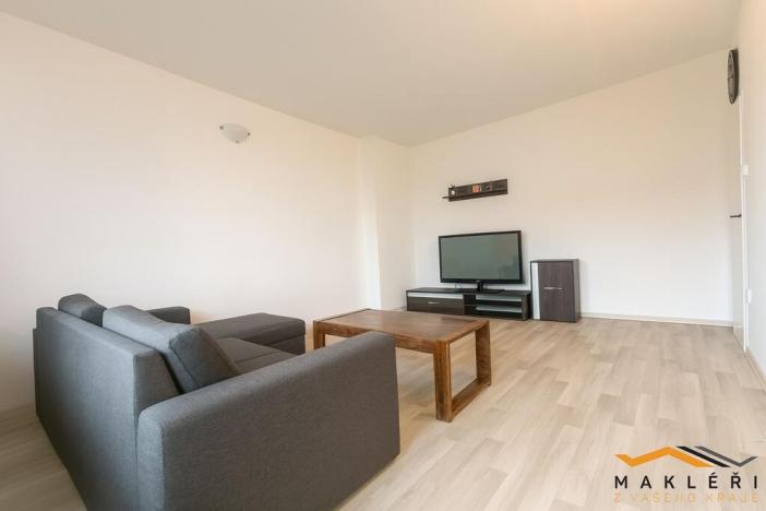 Pronájem bytu 2+1, Náměšť nad Oslavou, Družstevní, 52 m2