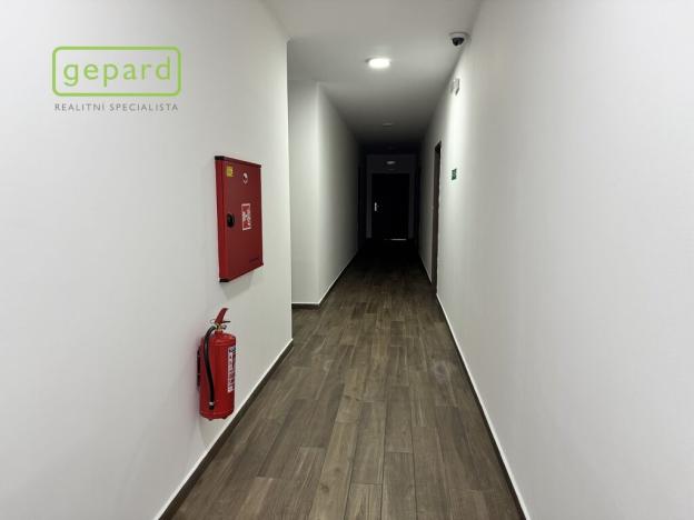 Pronájem bytu 1+kk, Karlovy Vary, Jáchymovská, 27 m2