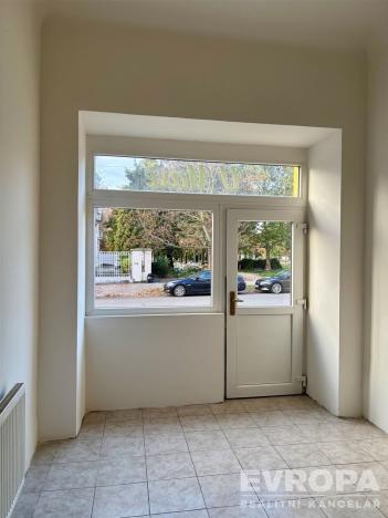 Pronájem obchodního prostoru, Kolín - Kolín IV, Kutnohorská, 20 m2