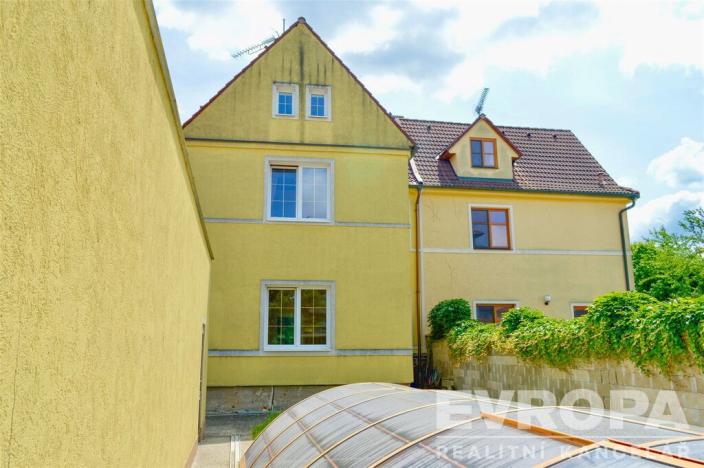 Prodej komerční nemovitosti, Kolín - Kolín V, Okružní, 200 m2