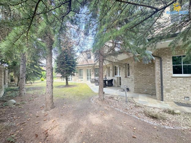 Pronájem vily, Praha - Benice, U zahrádek, 427 m2