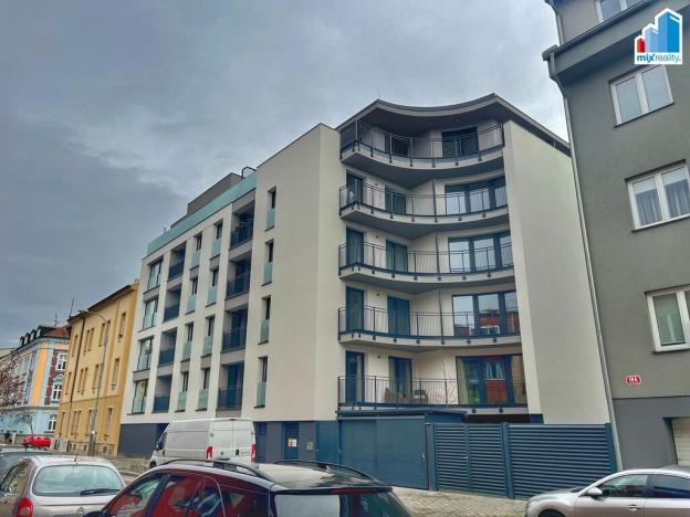 Pronájem bytu 2+kk, Plzeň, Na Jíkalce, 57 m2