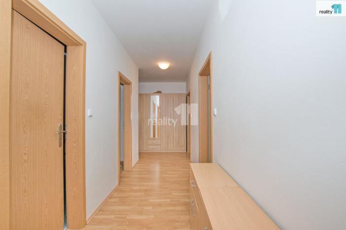 Prodej bytu 3+1, Liberec - Liberec XXIII-Doubí, Dubice, 97 m2