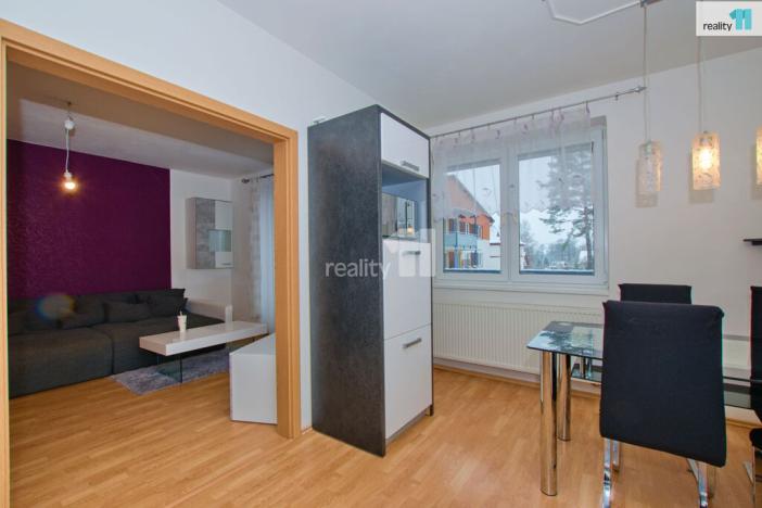 Prodej bytu 3+1, Liberec - Liberec XXIII-Doubí, Dubice, 97 m2