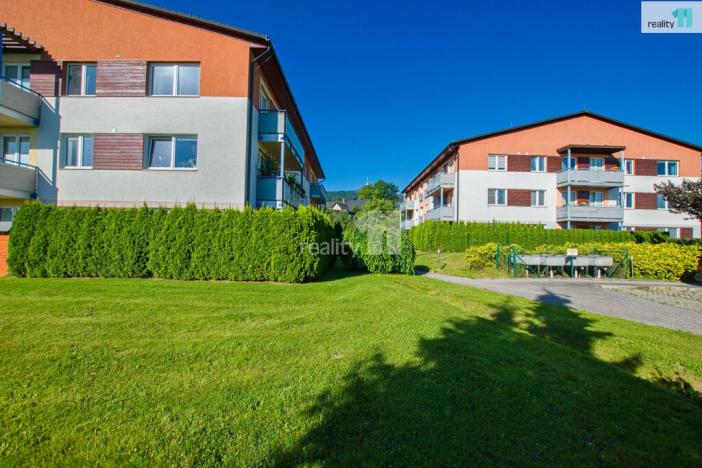 Prodej bytu 3+1, Liberec - Liberec XXIII-Doubí, Dubice, 97 m2