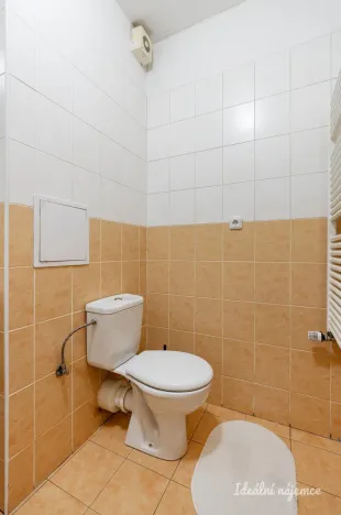 Pronájem bytu 1+kk, Praha - Michle, Jemnická, 28 m2