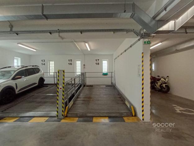 Prodej garážového stání, Praha - Hostivař, Přeštická, 13 m2