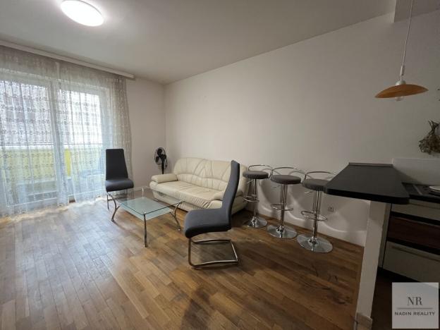 Pronájem bytu 2+kk, Karlovy Vary, Jateční, 52 m2