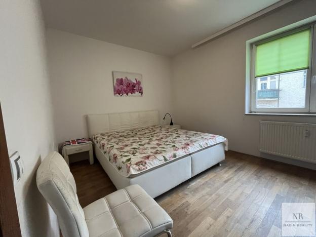 Pronájem bytu 2+kk, Karlovy Vary, Jateční, 52 m2