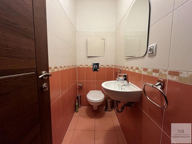 Pronájem bytu 2+kk, Karlovy Vary, Jateční, 52 m2