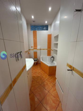 Pronájem bytu 2+1, Opava - Předměstí, Krnovská, 66 m2