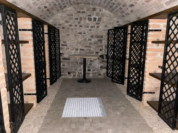 Pronájem restaurace, Hradec Králové, Velké náměstí, 558 m2