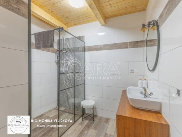 Prodej bytu 4+kk, Mikulovice, Na Bukovci, 200 m2