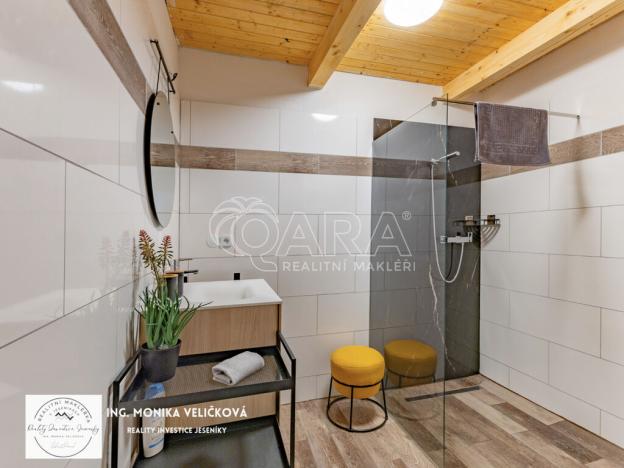 Prodej bytu 4+kk, Mikulovice, Na Bukovci, 200 m2