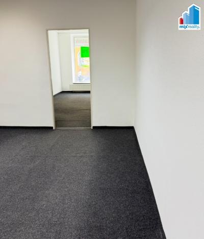 Pronájem obchodního prostoru, Plzeň, Koterovská, 70 m2