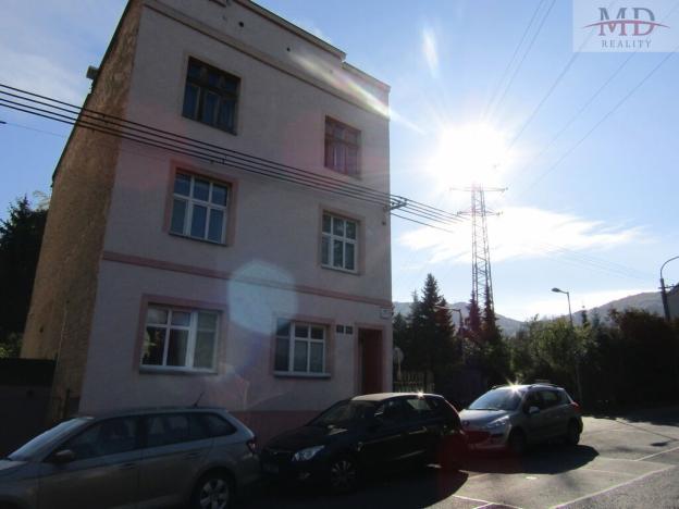 Prodej bytu 2+1, Trmice, 71 m2