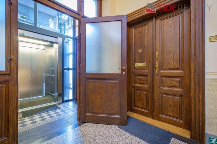 Prodej bytu 3+1, Praha, Senovážné náměstí, 95 m2