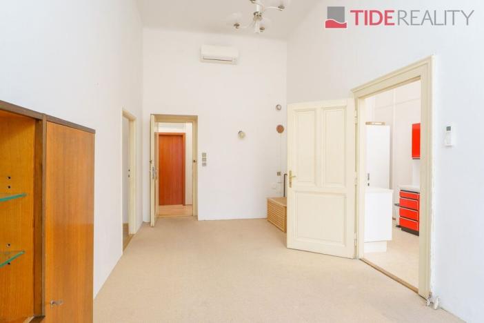 Prodej bytu 3+1, Praha, Senovážné náměstí, 95 m2