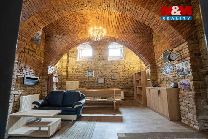 Prodej komerční nemovitosti, Kroměříž, Tovačovského, 106 m2