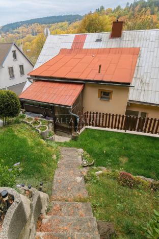 Prodej rodinného domu, Jáchymov, Na Valech, 200 m2