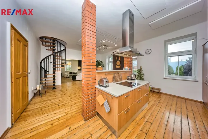 Prodej bytu 5+1, Olomouc - Bělidla, Roháče z Dubé, 189 m2