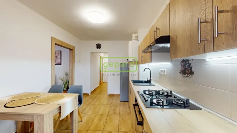 Prodej bytu 2+1, Teplice, Svojsíkova, 53 m2