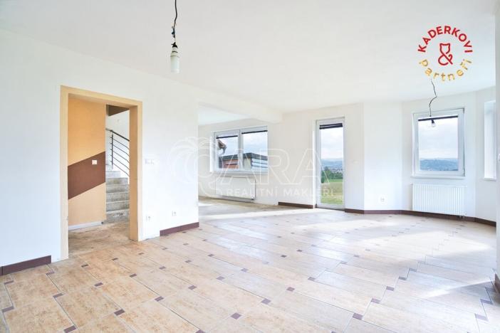 Prodej rodinného domu, Pamětice, 227 m2