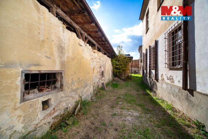 Prodej obchodního prostoru, Polička - Polička-Město, Komenského, 476 m2