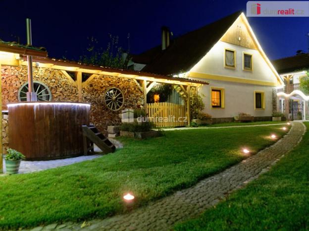 Pronájem ubytování, Nové Hrady - Byňov, 200 m2