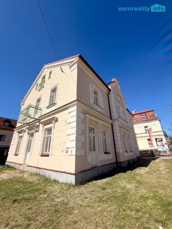 Prodej bytu 1+1, Mariánské Lázně, Hlavní třída, 30 m2