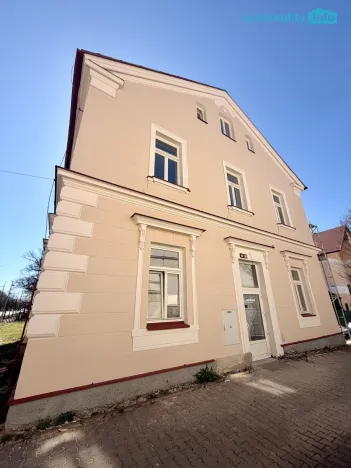 Prodej bytu 1+kk, Mariánské Lázně, Hlavní třída, 31 m2