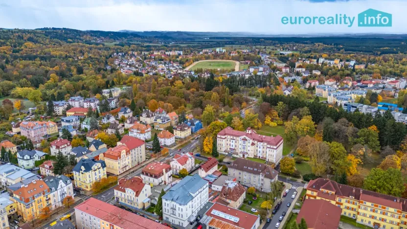 Prodej bytu 1+kk, Mariánské Lázně, Hlavní třída, 31 m2