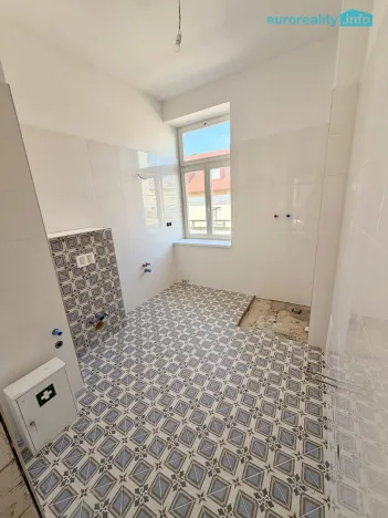 Prodej bytu 1+1, Mariánské Lázně, Hlavní třída, 35 m2