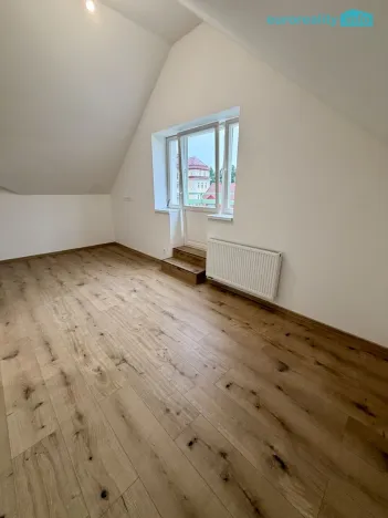 Prodej bytu 1+kk, Mariánské Lázně, Hlavní třída, 32 m2