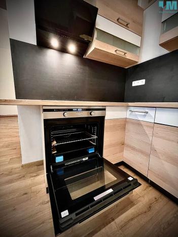 Pronájem bytu 1+1, Třebíč, Karlovo nám., 57 m2