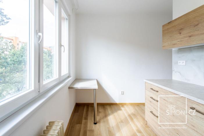 Pronájem bytu 2+1, Praha - Malešice, Počernická, 53 m2