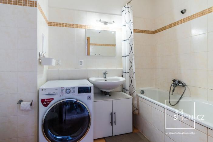 Pronájem bytu 2+kk, Praha - Řepy, Skuteckého, 52 m2