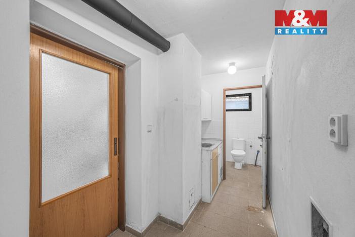 Prodej výrobních prostor, Rožnov, 122 m2