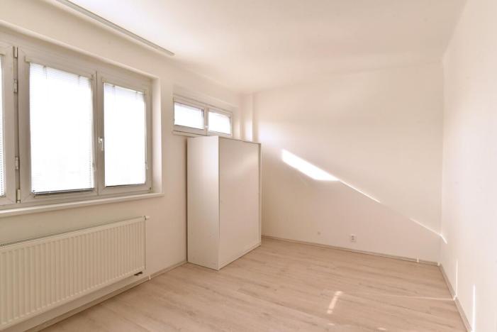 Pronájem bytu 1+kk, Praha - Krč, Obětí 6. května, 40 m2