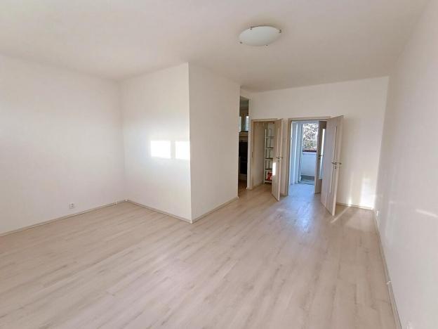 Pronájem bytu 1+kk, Praha - Krč, Obětí 6. května, 40 m2