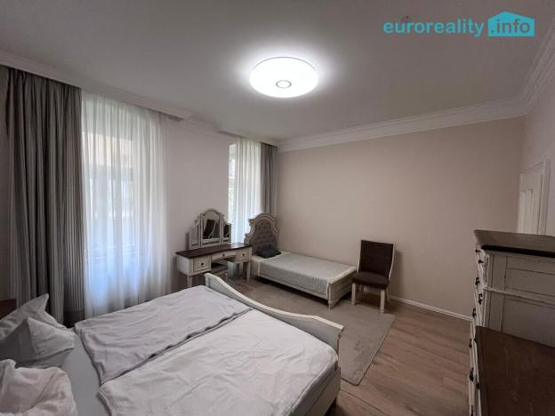 Prodej bytu 2+1, Mariánské Lázně, Anglická, 156 m2