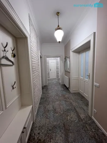 Prodej bytu 2+1, Mariánské Lázně, Anglická, 156 m2