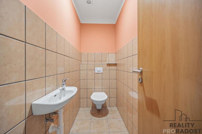 Prodej rodinného domu, Pardubice, V Ráji, 208 m2