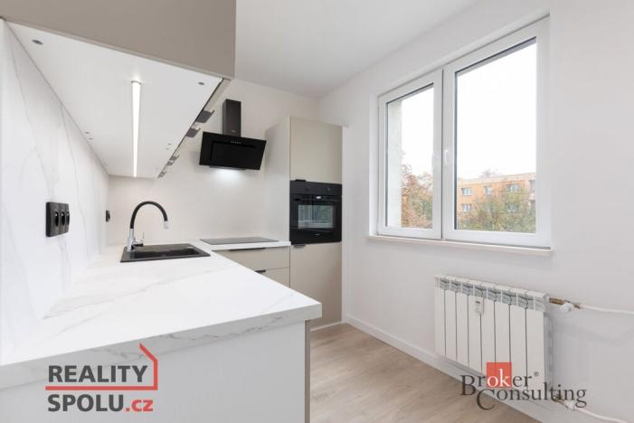 Pronájem bytu 3+1, Karviná - Mizerov, Majakovského, 56 m2